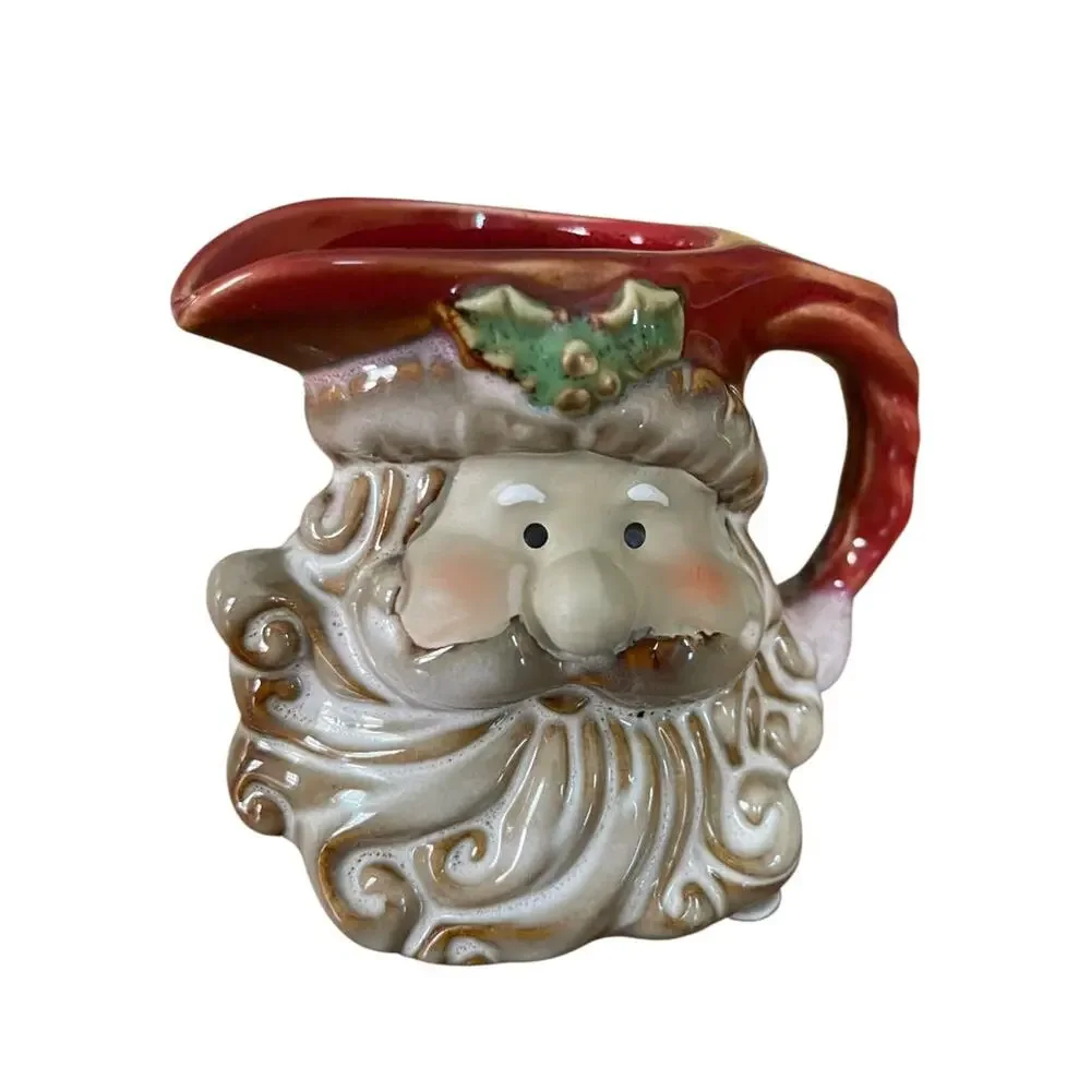 Holiday Santa Ceramic Creamer and Sugar Set Retro Look New